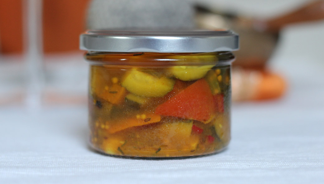eingelegte Zucchini oder auch "Mixed Pickles"